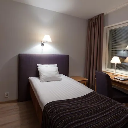 Majatalo Onnela فندق 4*